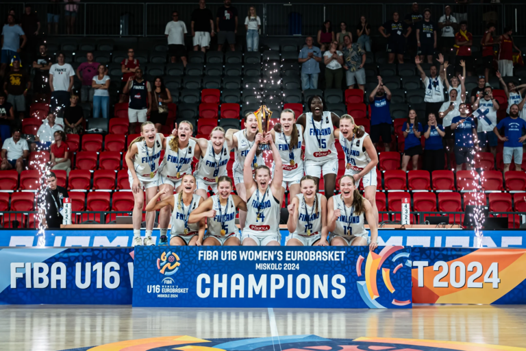 Suomen 16-vuotiaiden tyttöjen maajoukkue on Euroopan mestari!