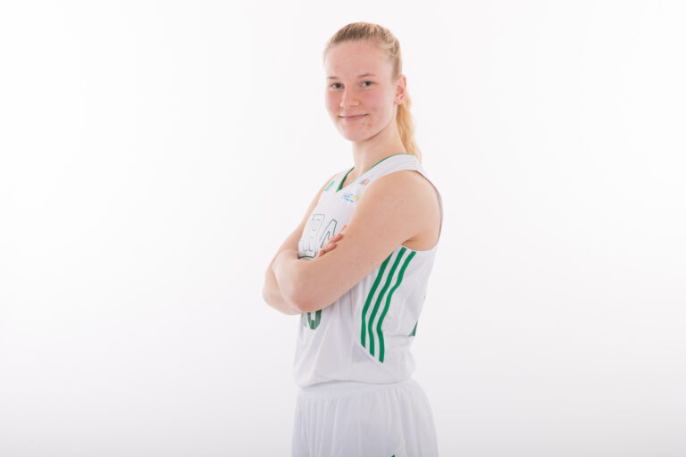 Fanny Hulmi siirtyy Yhdysvaltojen yliopistokentille University of West Floridaan