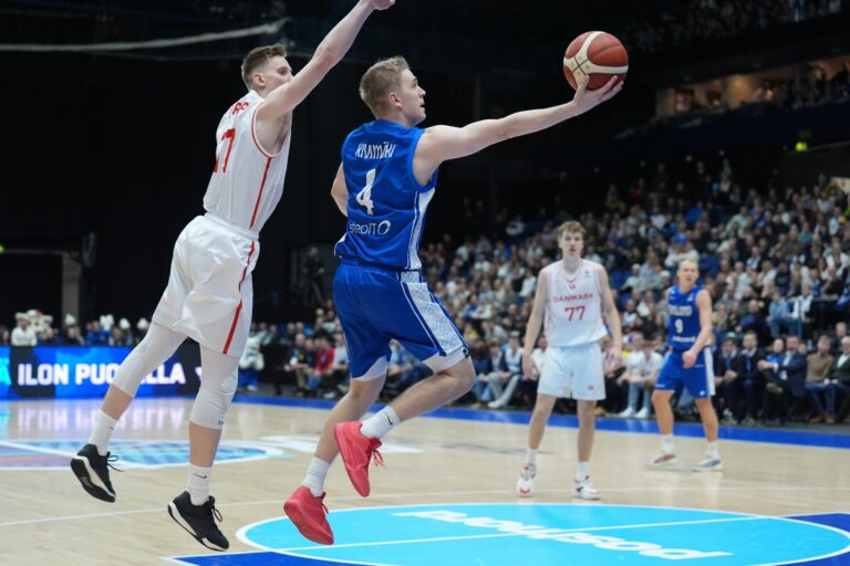 Aatu Kivimäen Patrioti Levice viime sekunnin heitolla FIBA:n Mestarien Liigaan