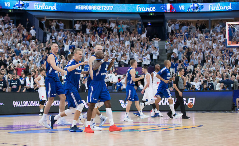 Susijengillä ja Ranskalla takanaan koko joukko klassikko-otteluita