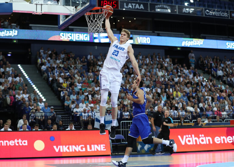Susijengi karisti Viron MM-kenraalissa, Markkanen pani ranttaliksi
