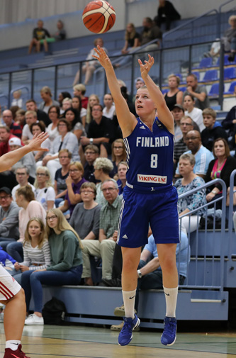 Camilla Grönberg hurjassa iskussa Saksassa