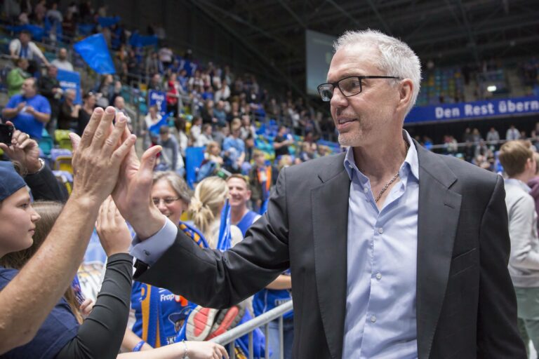 Gordon Herbert valittiin MM-kisoihin matkaavan Kanadan valmennustiimiin