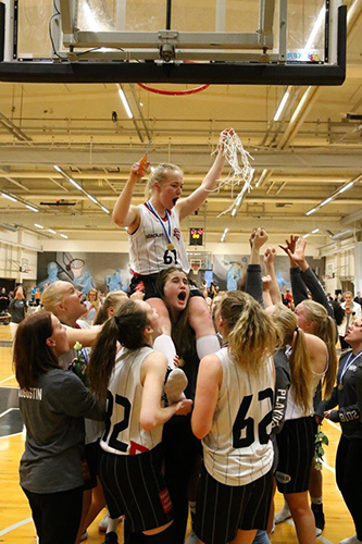 Helsingin NMKY 19-vuotiaiden tyttöjen mestariksi