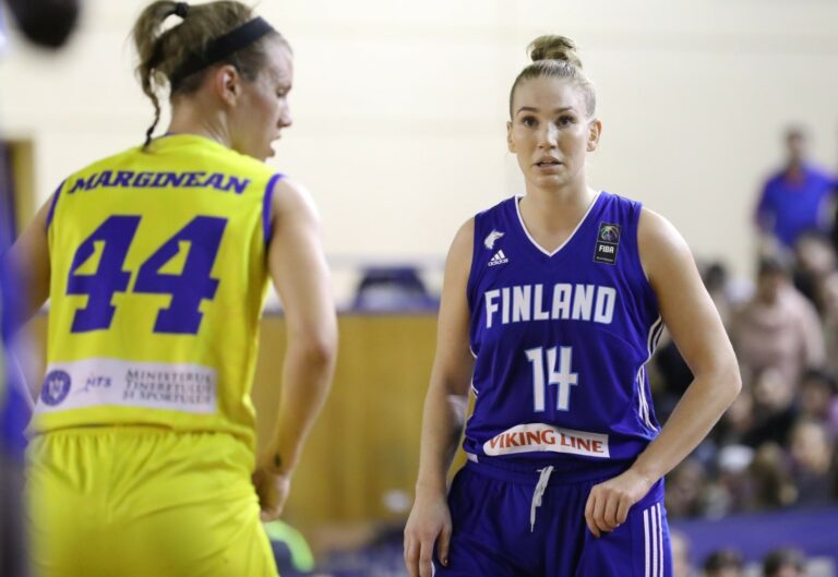Kausi Puolassa oli Annika Holopaiselle erilainen ja mielenkiintoinen kokemus