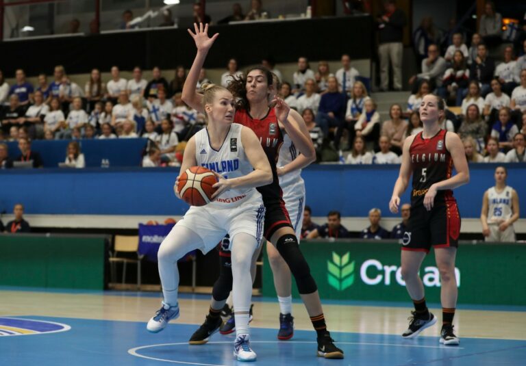 Annika Holopaisen Reims porskuttaa vahvassa voittoputkessa