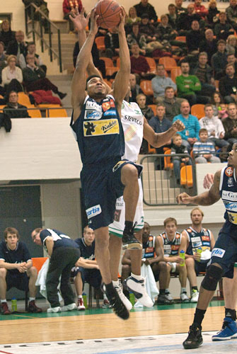 Korihaille pisteet Kotkasta
