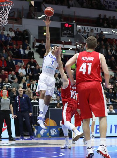 Huffin Ludwigsburg ja Herbertin Skyliners kotivoittoihin Saksassa