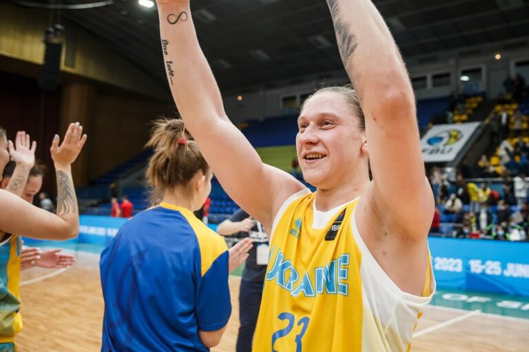 Ukraina kaatoi Ranskan, Iagupova ja Filevych johtotähtinä