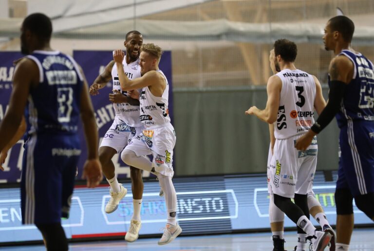 Lahti Basketball yllätti Katajan Joensuussa – Vilpas vahva Pyynikillä