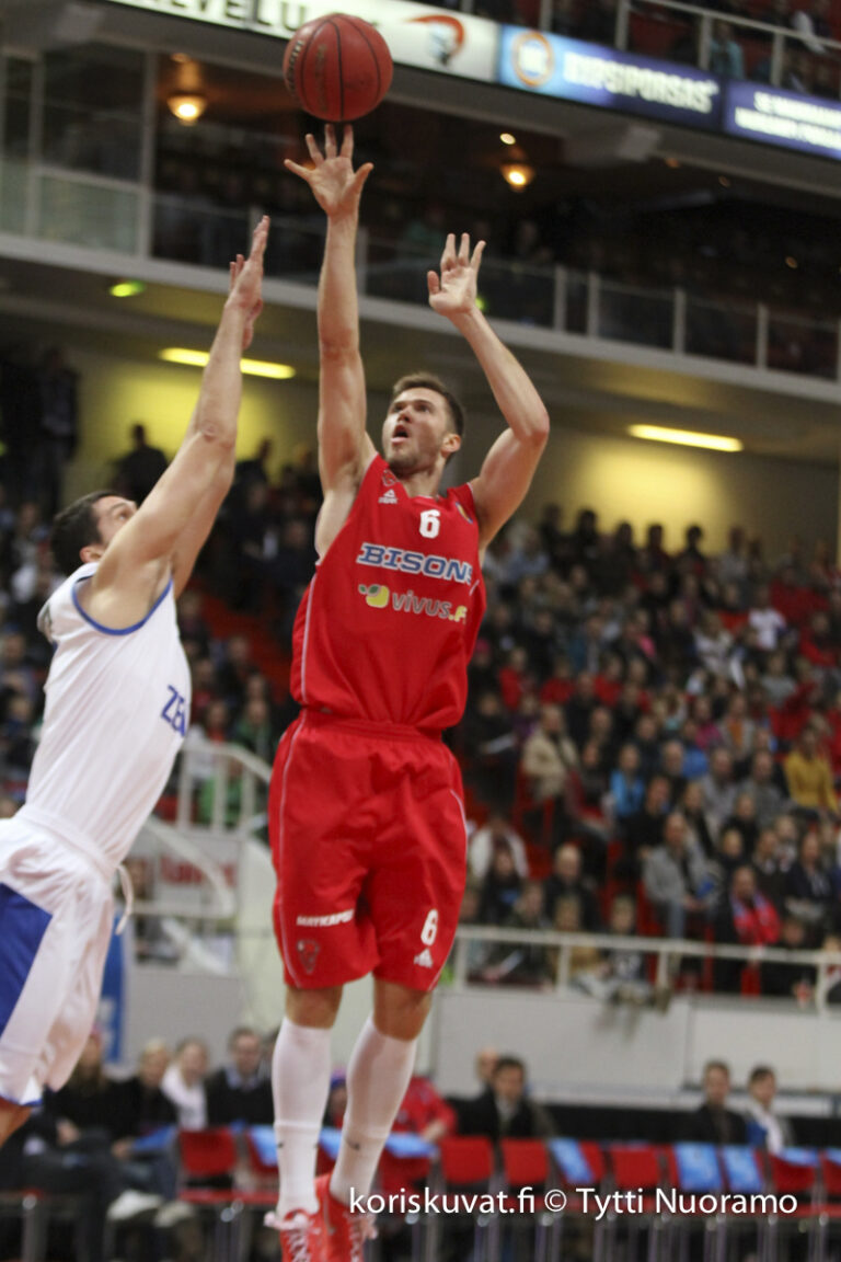 Bisons murskasi Samaran VTB-liigassa