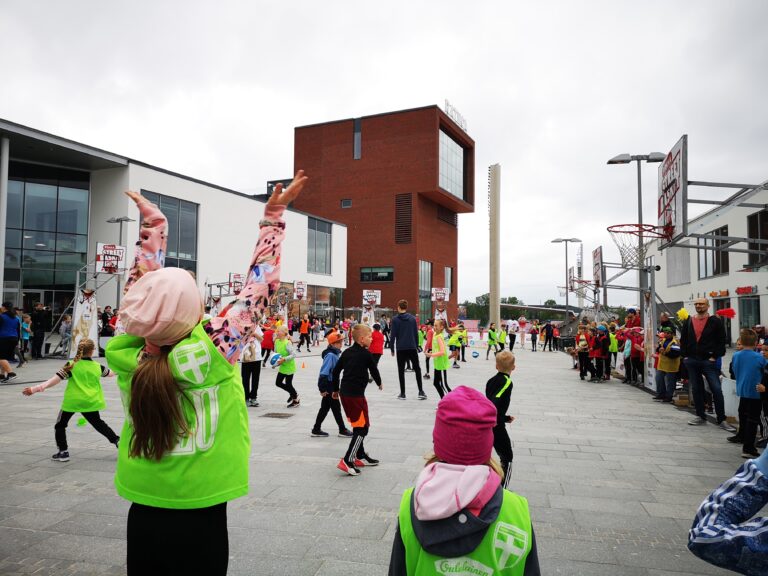 Tampereen Pirkka Street Basket Ratinan aukiolla