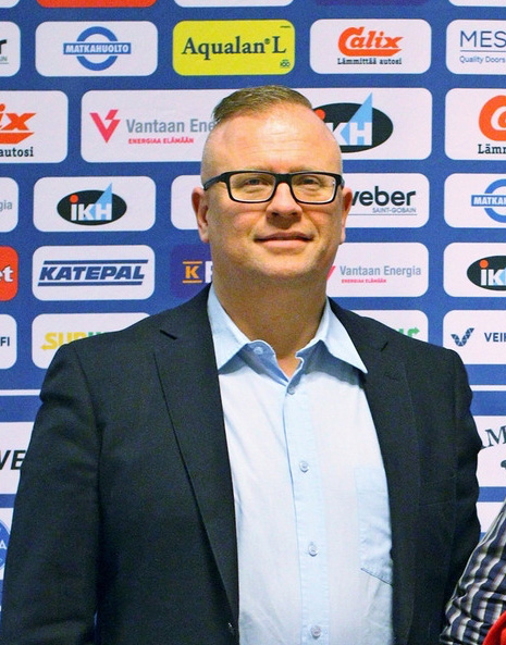 Kilpailujohtaja Tom Westerholm Koripalloliiton väliaikaiseksi toimitusjohtajaksi