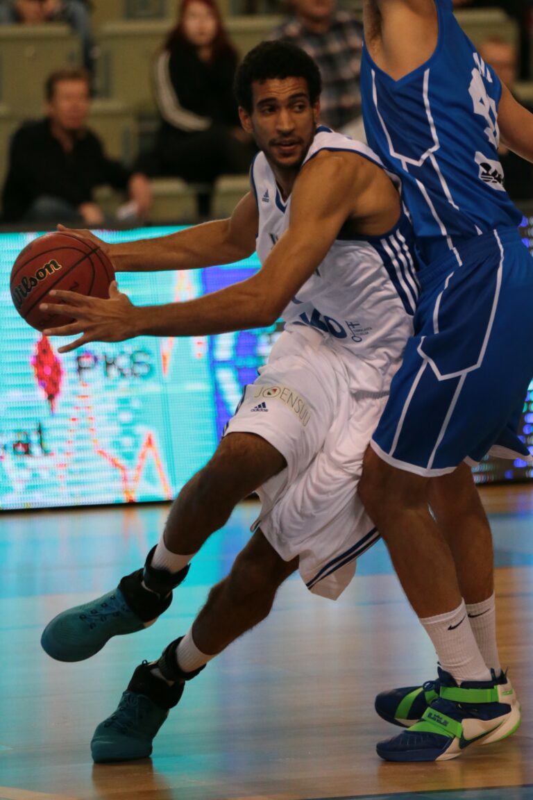 Kataja viimeisteli voiton tyylillä FIBA Europe Cupissa