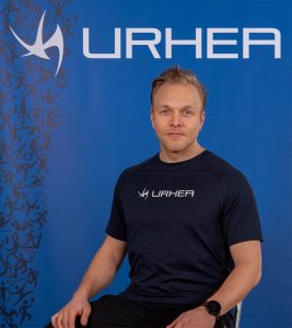 Yksi Lastenvalmennusseminaarin esiintyjistä on Janne Ukkonen. 