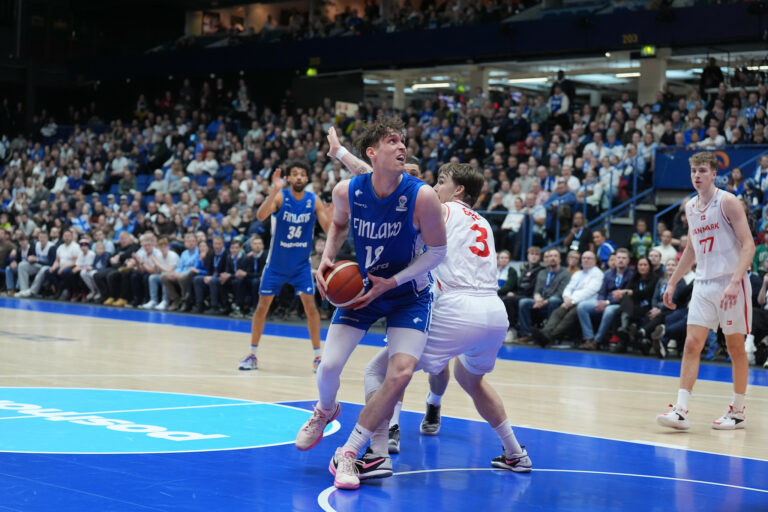 Jantusen ja Iisalon Paris Basketball EuroCupin välieriin