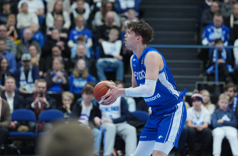Paris Basketball aloitti EuroCupin välierät komeasti