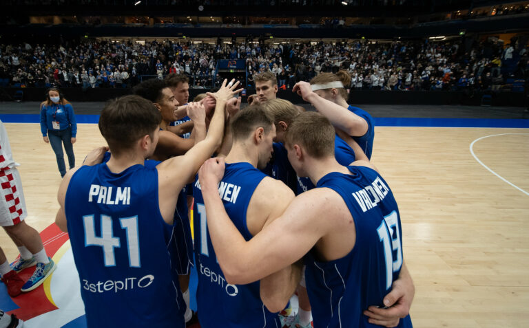 Susijengi ja Slovenia nimesivät tusinansa perjantain MM-karsintaotteluun