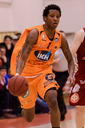 KTP-Basket vaihtaa amerikkalaispelaajaa