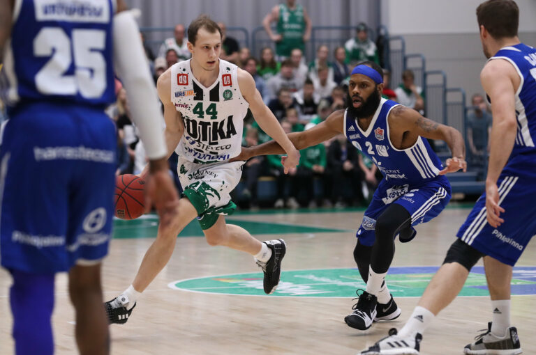Joonas Lehtoranta jatkosopimukseen KTP-Basketin kanssa