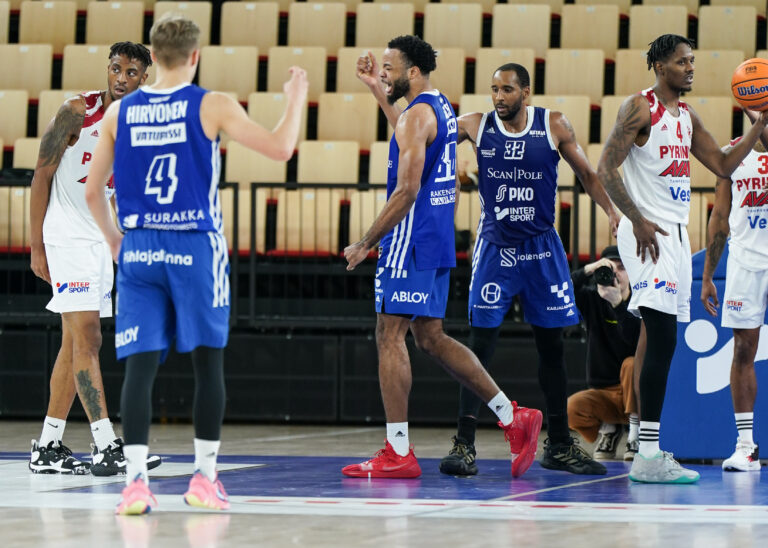 Korisliiga palasi tauolta: Katajan Turnerille tuplatupla heti liigadebyytissä