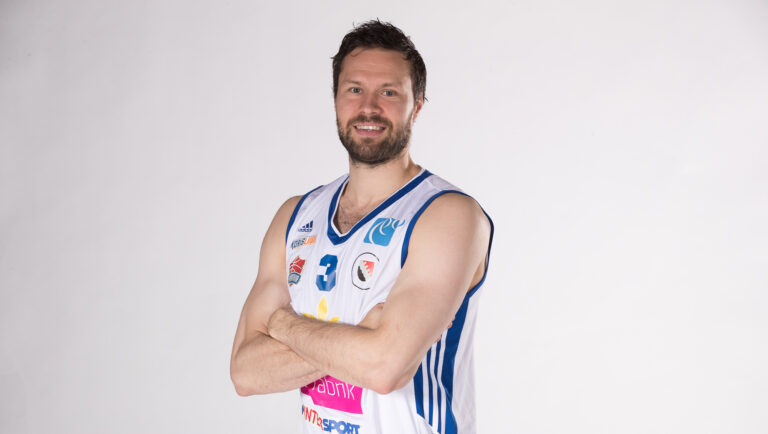 Vesa Mäkäläinen jatkaa uraansa Lahti Basketballin riveissä