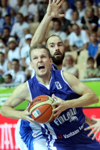 Biisonilauma rynnisti ensimmäiseen Eurocup-vierasvoittoonsa Pietarissa