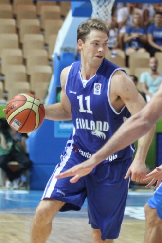 Koposen Himki narrasi Leen Ploiestia, Salinin Olimpijalle kaivattu vierasvoitto