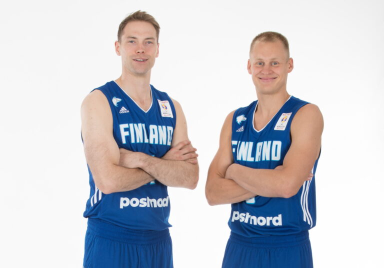 Sasu Salin ja Petteri Koponen aloittavat cup-jahdin