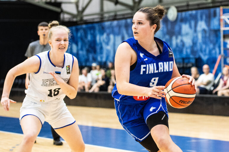Suomen 18-vuotiaat tytöt matkustavat Tšekkiin kovatasoiseen neljän joukkueen turnaukseen