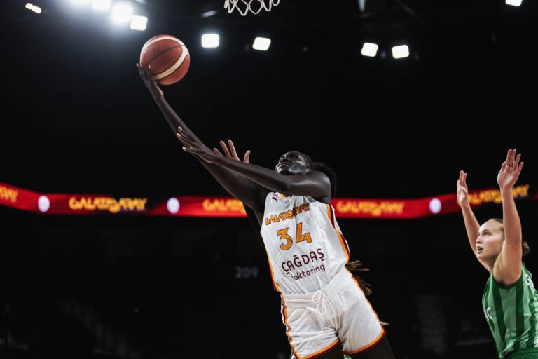 Awak Kuierin Galatasaray jyräsi Euroliigan lohkovaiheeseen