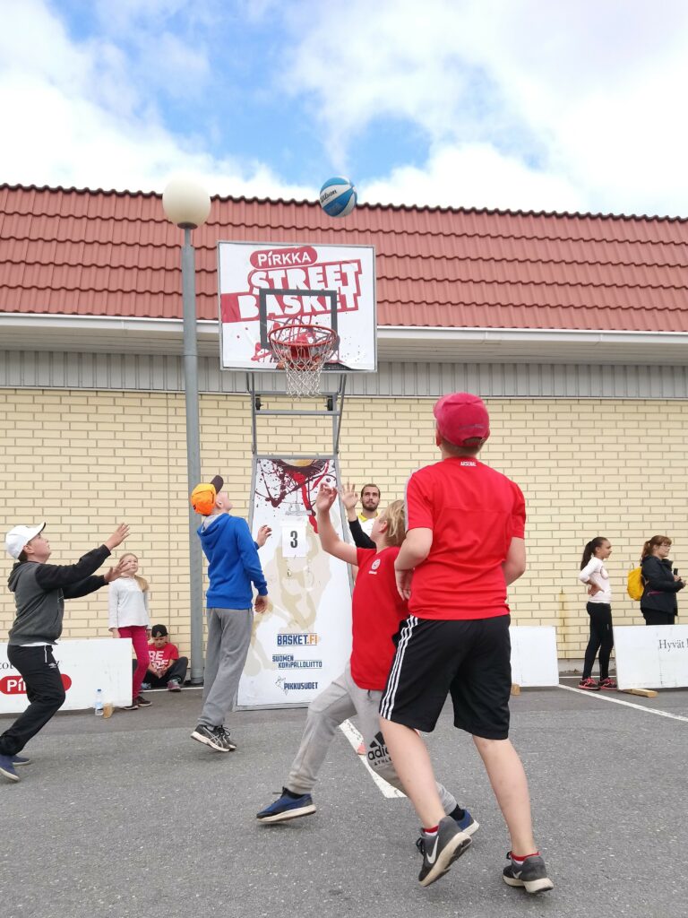 Seurauutisia #6: Kevään Pirkka Street Basket -kiertueella mukana 19 seuraa
