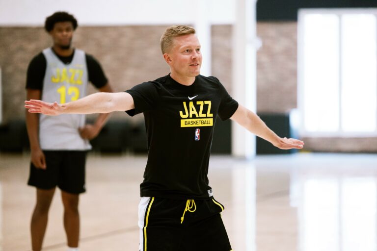 Lassi Tuovin Utah Jazzin kesäliigaurakka päätökseen