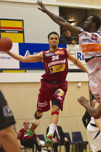 Cedric Latimer palaa Lahteen