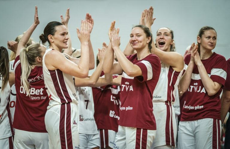 Myös Latvialle suurinumeroinen voitto Virosta Urhea-hallissa