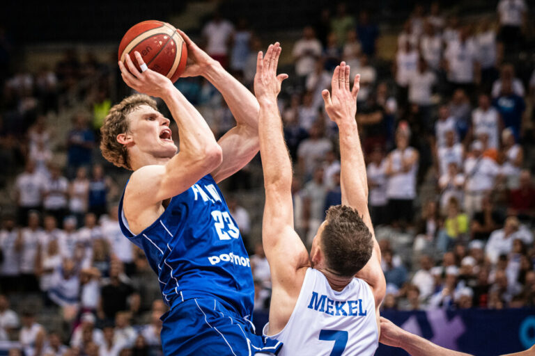 Lauri Markkanen: ”Jokicilla on uskomaton kyky nähdä kenttä”