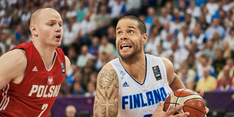 Gerald Lee Junior aloittaa pudotuspelit Israelissa