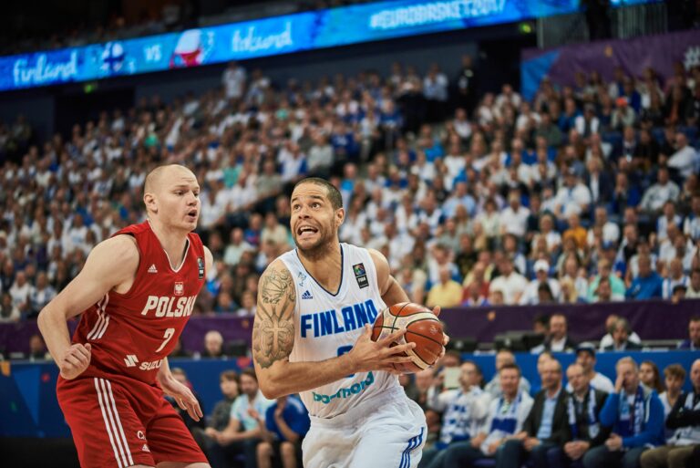 Gerald Lee Juniorin ura jatkuu Israelissa