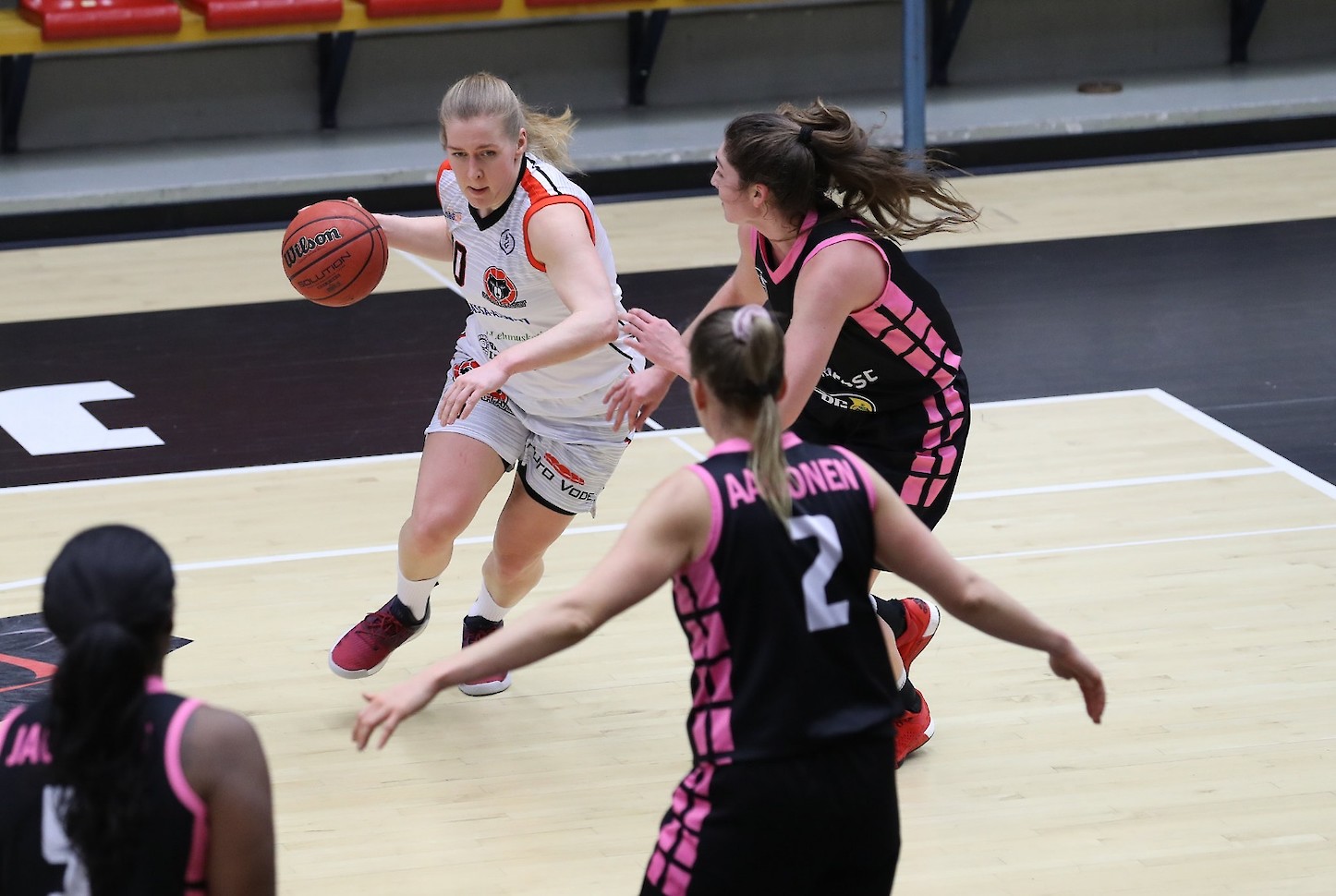 Kaisa Lind aloittaa jo 11. kautensa naisten Korisliigassa. Kuva: Ville Vuorinen
