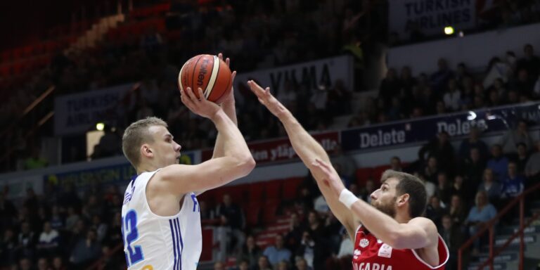 Carl Lindbomilla vaiherikas kausi