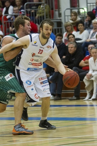 Bisons voitti Korisliigan runkosarjan