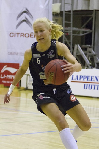 Catz uusi cup-kultansa näytöstyylin