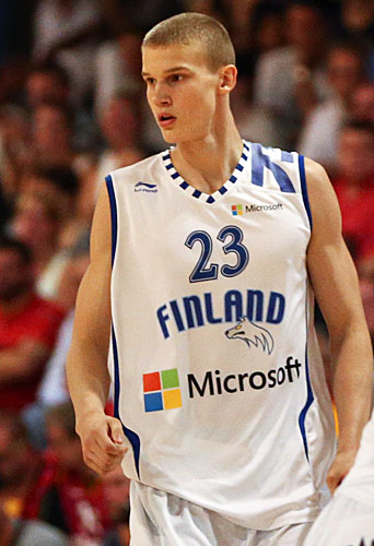 Lauri Markkanen valitsi Arizonan yliopiston