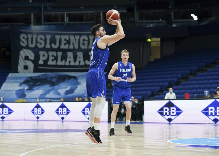 Edon Maxhuni tykitti 31 pistettä Virossa – Tuovin Strasbourg jatkoon Mestarien liigassa