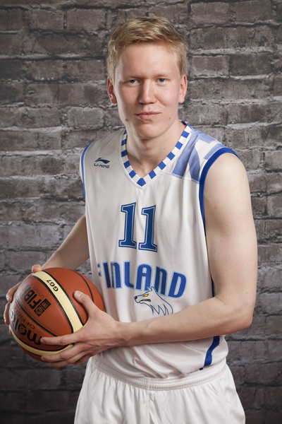 Akseli Hartikainen ja Esko Salonen Porvoon Tarmon riveihin