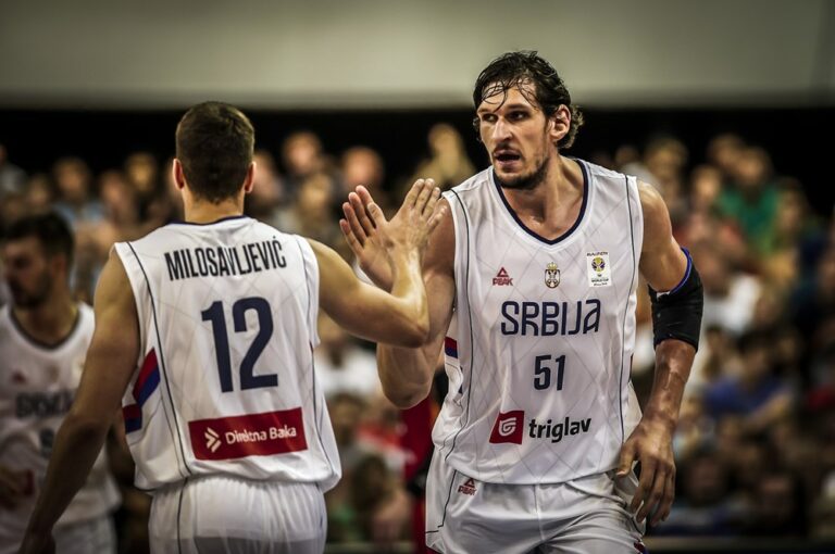 MM-mitalia tavoitteleva Serbia tarjoaa Susijengille jättihaasteen keskiviikkona