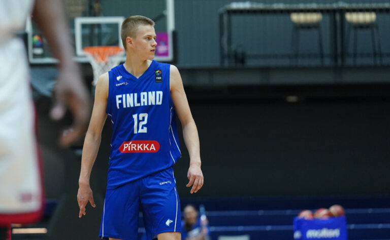 Suomen 20-vuotiaiden miesten maajoukkue kohtaa Portugalin kahdesti Helsingin Urhea-hallissa