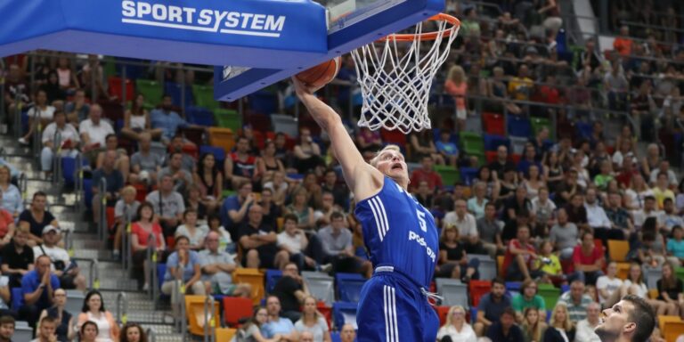 Alex Murphyn vahvat otteet eivät riittäneet Mestarien liigassa