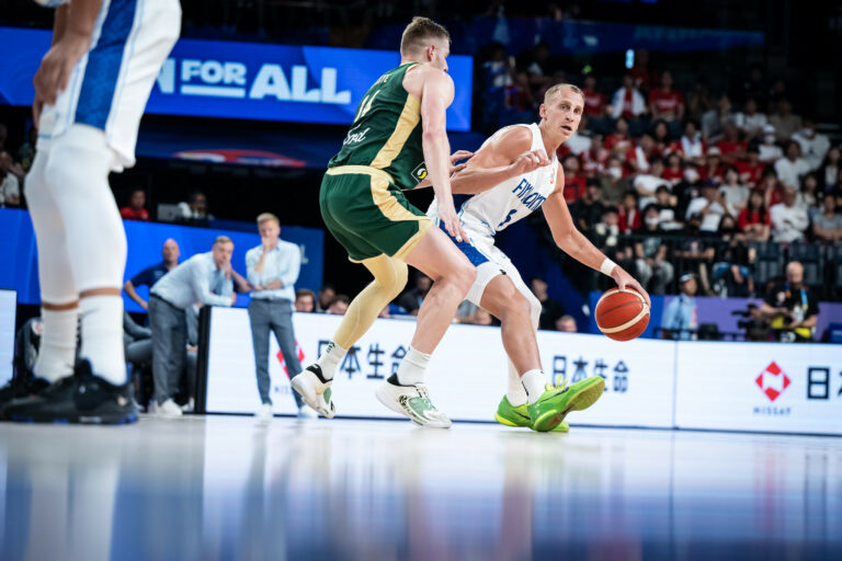 Alex Murphy pääsi juhlimaan cup-mestaruutta