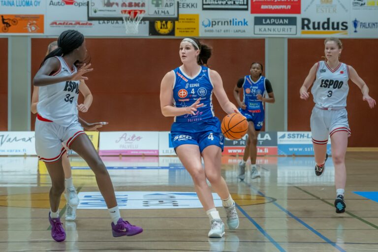 Puckett heitti hirmupisteet Vedon voitossa